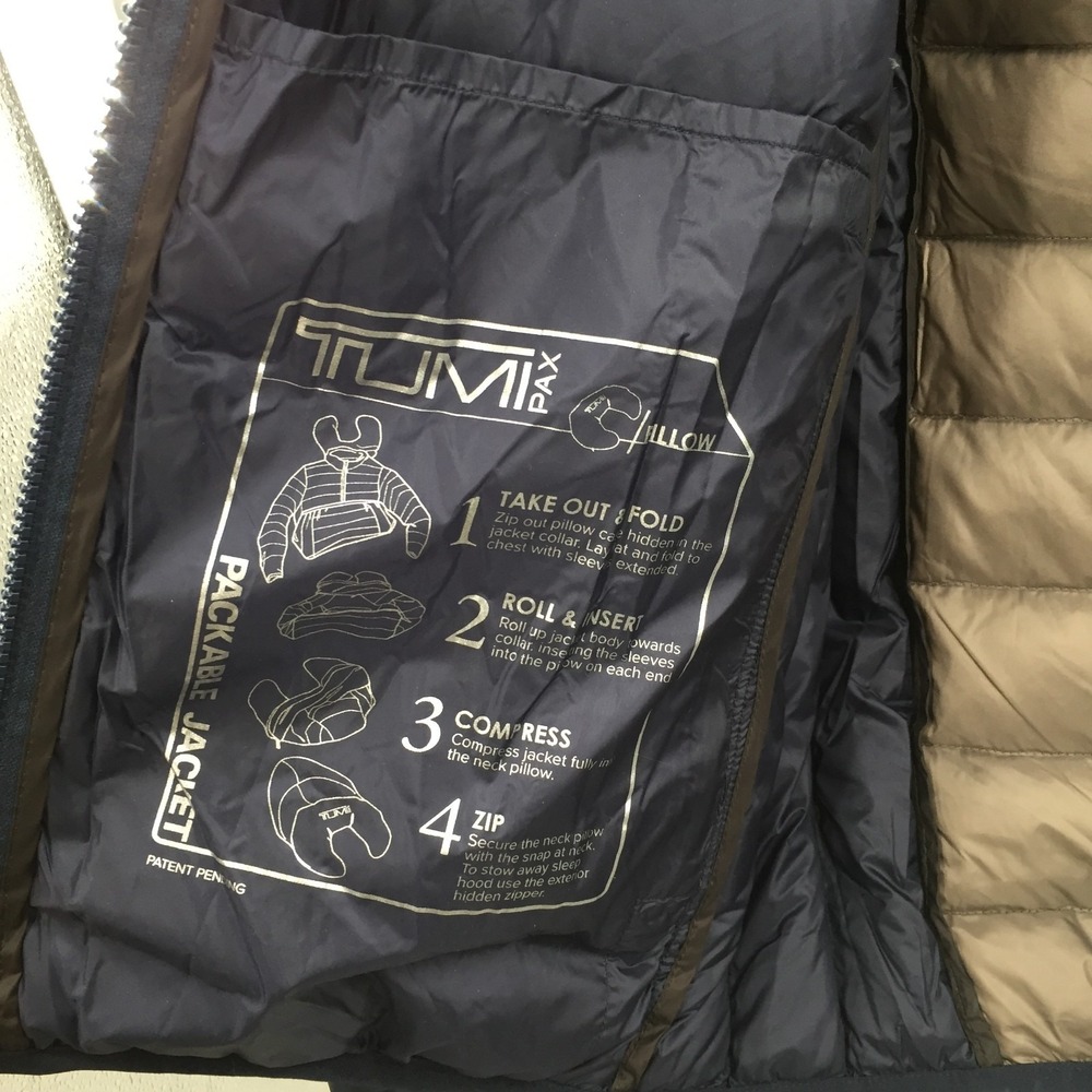 TUMI pax packable Navy Encore Boston Harbor Puffer jacket Sleep pillow Hood S - Picture 8 of 14